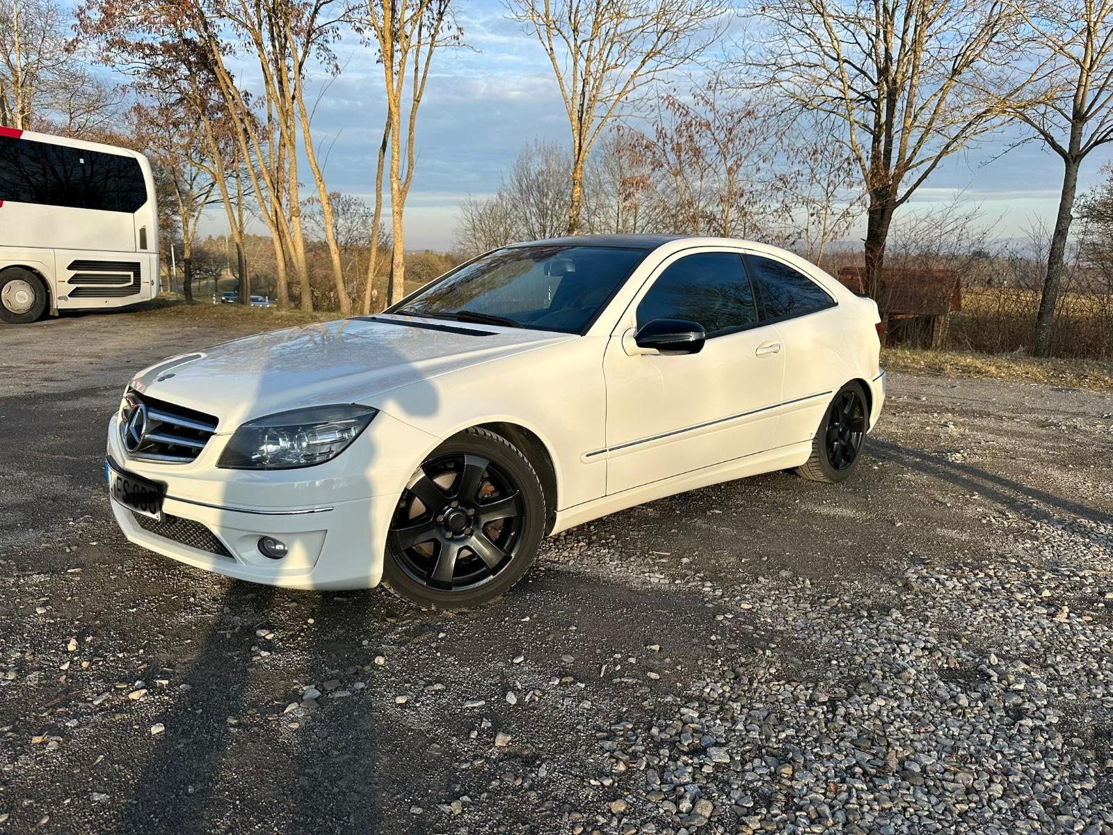 Mercedes-Benz CLC 200 KOMPRESSOR -