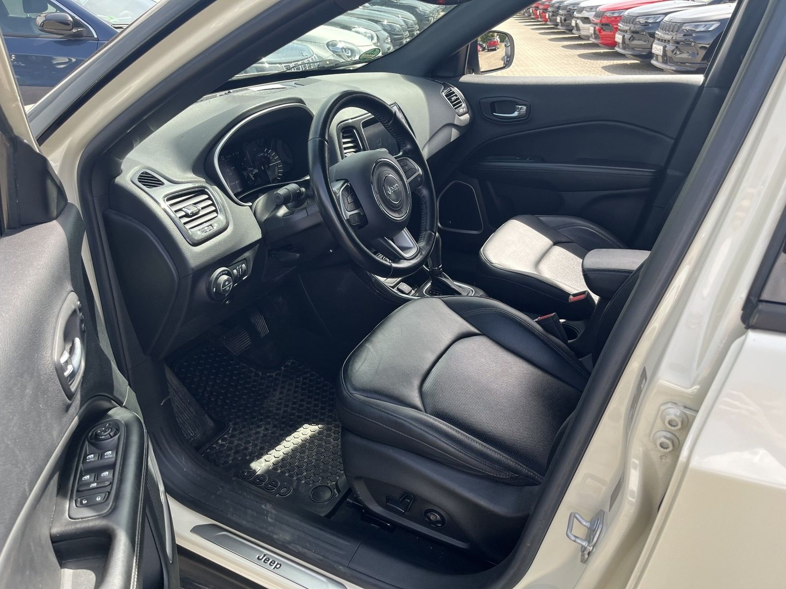 Jeep Compass - Bild 9
