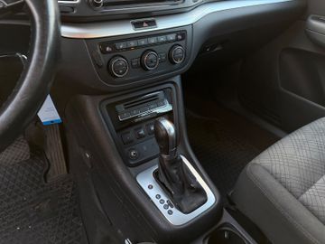Volkswagen Sharan - 11