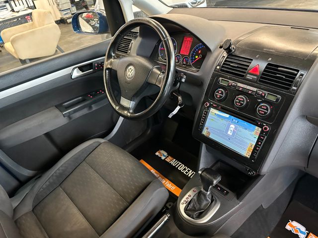 Volkswagen Touran  *7Sitzer*Navi*DSG*Sitzh*BiXenon*
