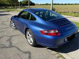 Porsche 997 Carrera Coupé - blaue Porsche 997