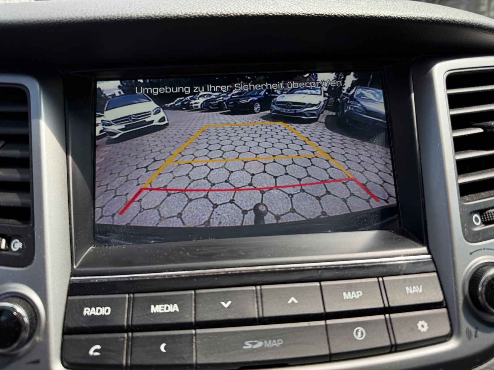 Fahrzeugabbildung Hyundai Tucson Advantage*LED*AHK*R-Kamera*Navi*Garantie