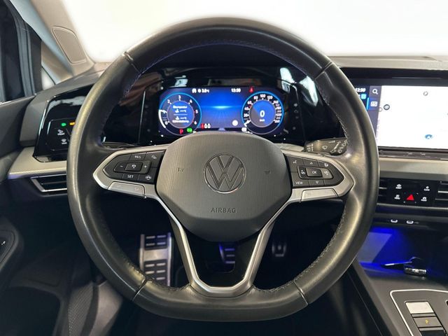 Golf VIII 2.0 TDI DSG MOVE LED+AHK+PANO+HUD+NAVI