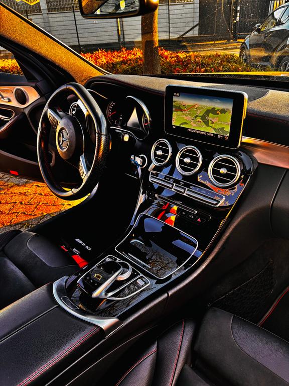 Mercedes-Benz C 43 AMG