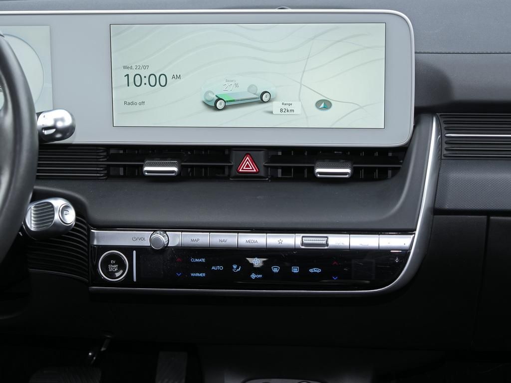 Fahrzeugabbildung Hyundai IONIQ 5 BASIS ELEKTRO TEMPO KAMERA PDC SITZHZG