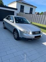 Audi A4 Silber B6 2.0 Automatik Alu Felgen PDC T - Audi A4 aus 2001: 2.0