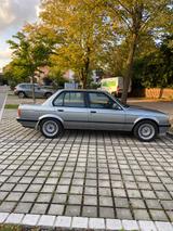 BMW E30 320i  - BMW Gebrauchtwagen von 1989