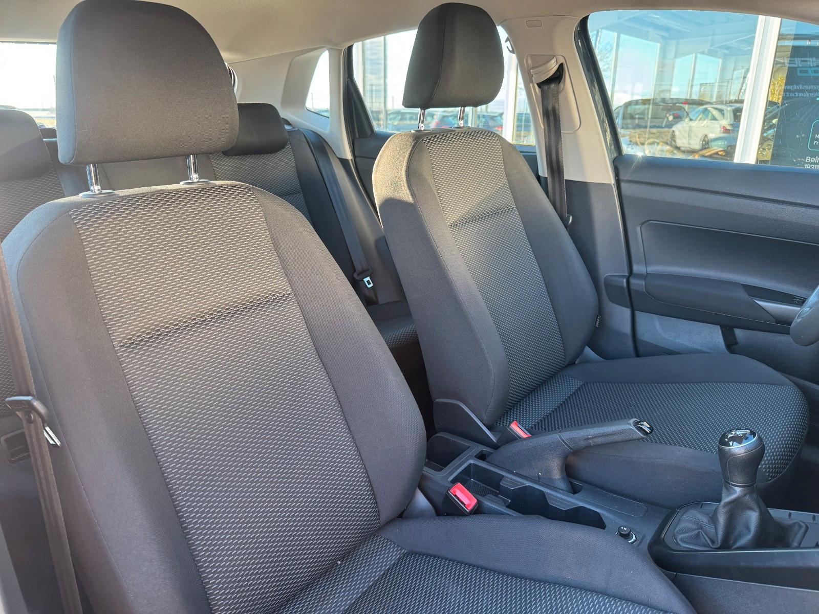 Volkswagen Polo VI Trendline PDC, CarPlay, Sitzheizung, миниатюра 9