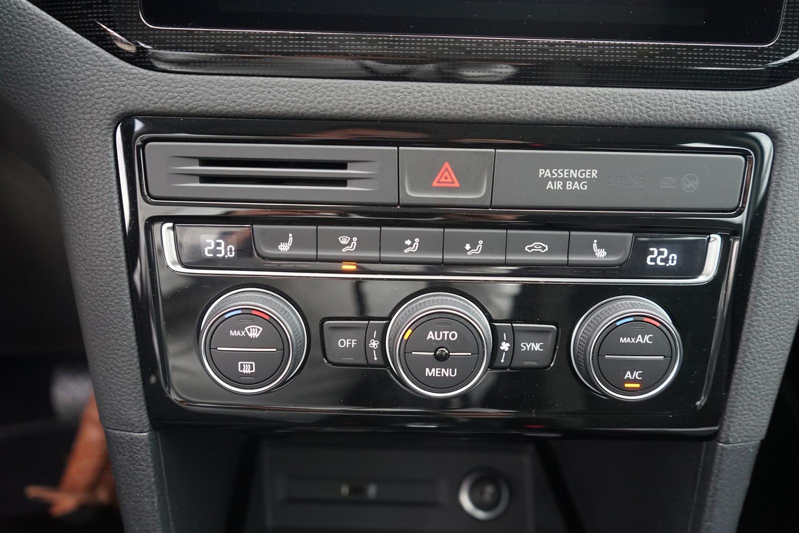 Volkswagen Golf VII 1.5 TSI Highline DSG AHK LED, миниатюра 26