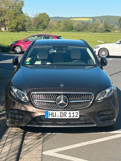 Image of Mercedes-Benz E 350