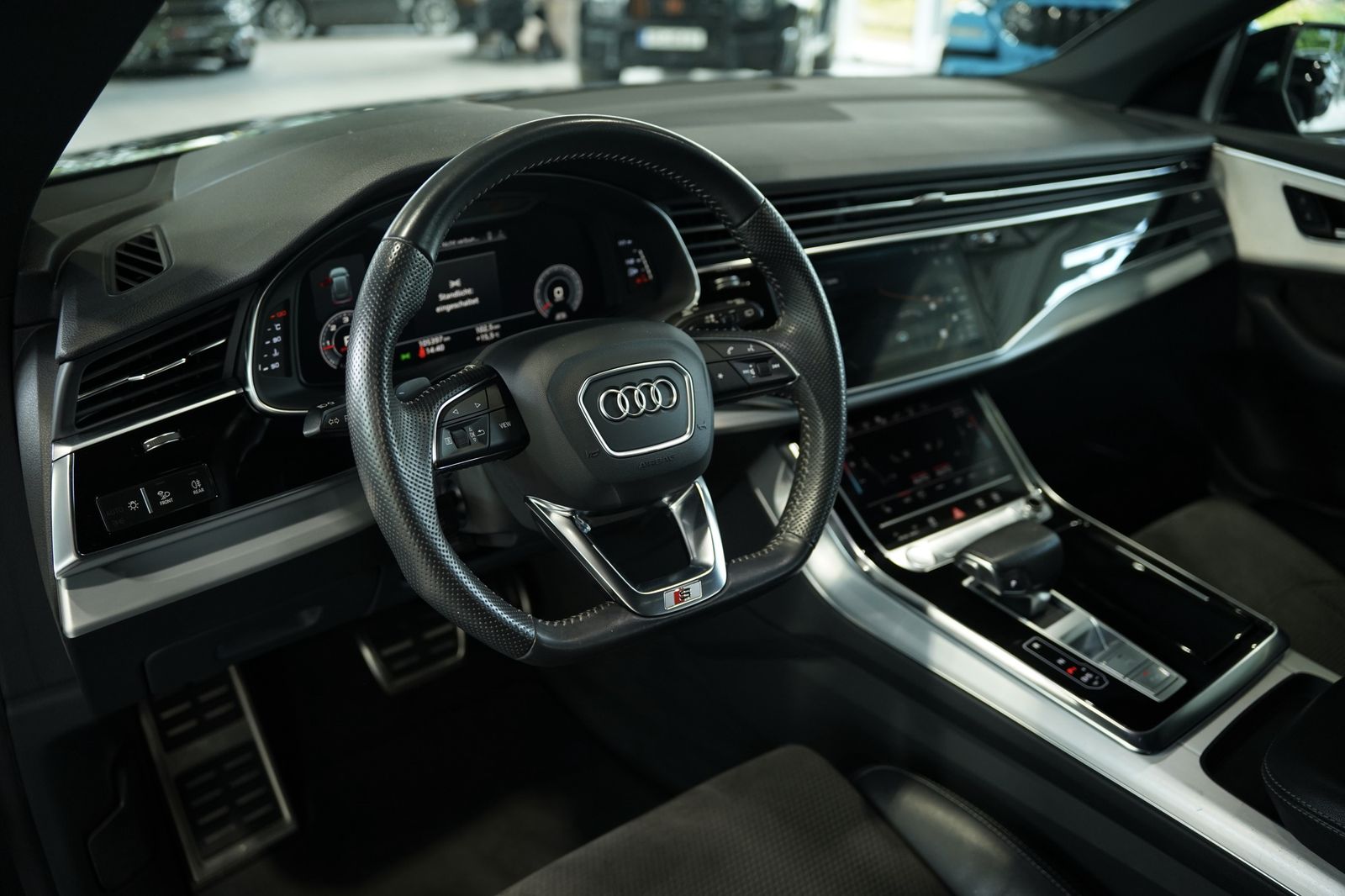 Audi Q8