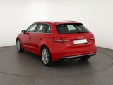 Audi A3 Sportback 1.5 TSI design Bi-Xenon Sitzheizung - Audi A3: Rot, Sportback