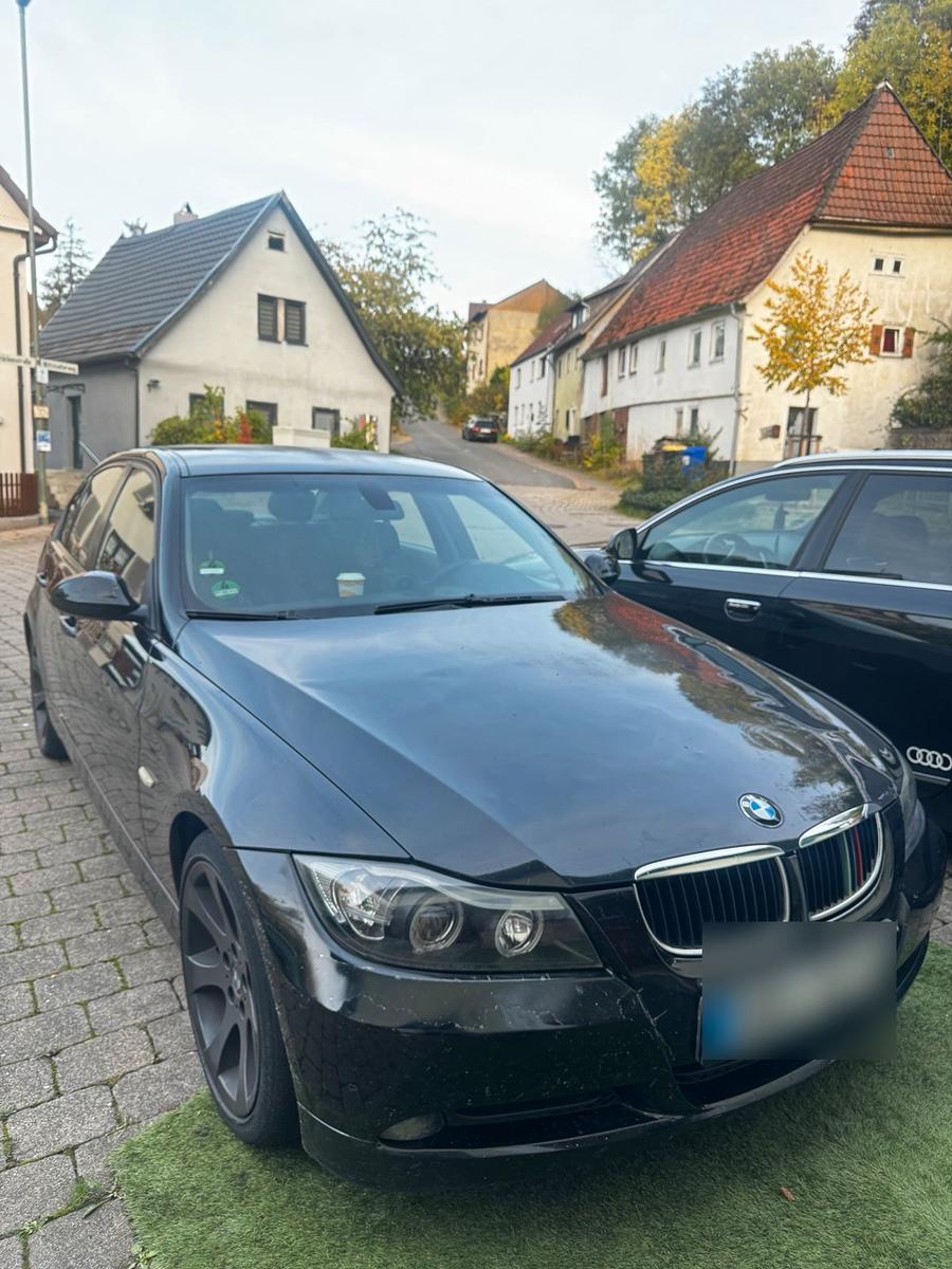 BMW 320