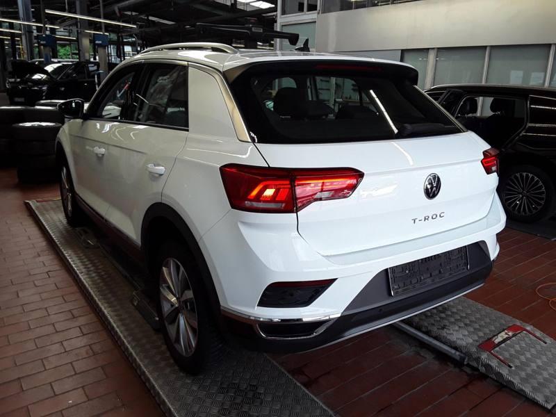 Volkswagen T-Roc 2.0 TDI Style LED Kamera PDC LM Tempo Kli, миниатюра 3