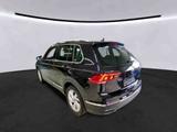 Volkswagen Tiguan 1.5 TSI DSG MOVE +AHK +LED +ACC +RKAM +NA - Volkswagen Tiguan: Schwarz
