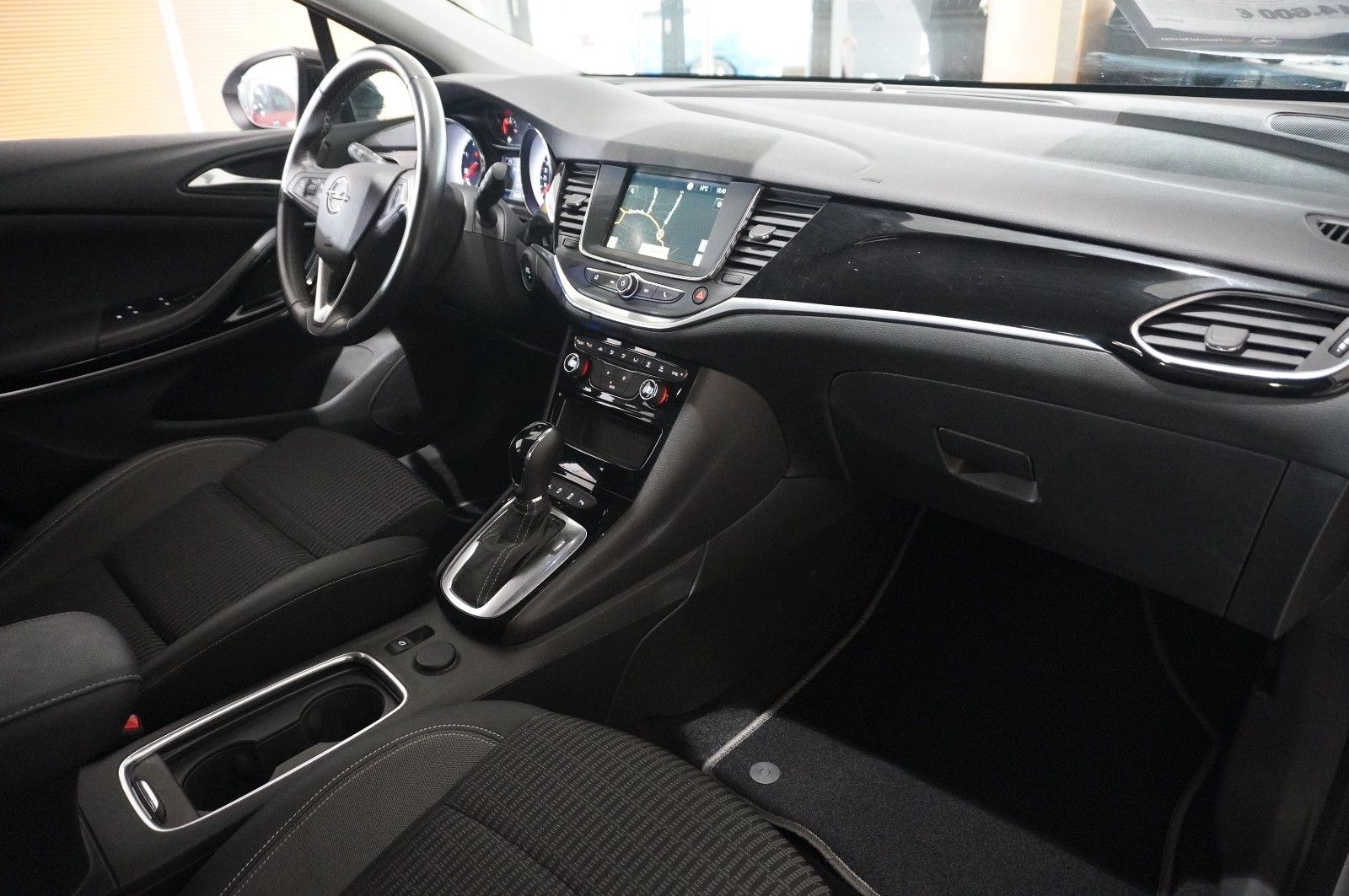 Fahrzeugabbildung Opel Astra K ST 1.5D ELEGANCE  LED/NAVI/PDC/KAM/ALU
