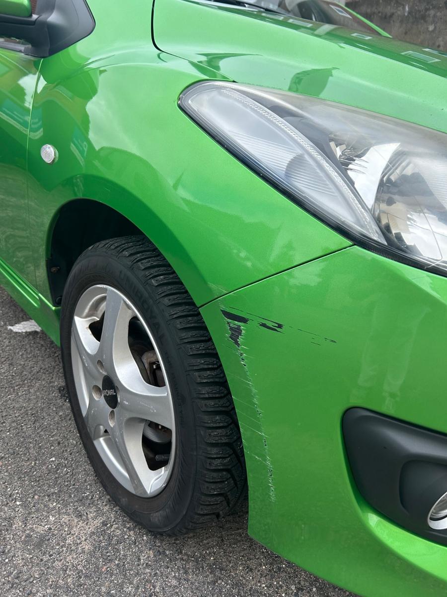 Mazda 2 - TÜV Neu 