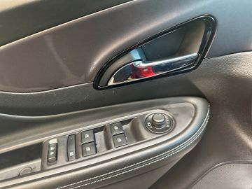 MYAUTOCENTER – Gebraucht- und Jahreswagen mit Werkstattservice in Pfaffenhofen Opel Mokka X *TEMPO*NAVI*StandLenkradHZ*AHK
