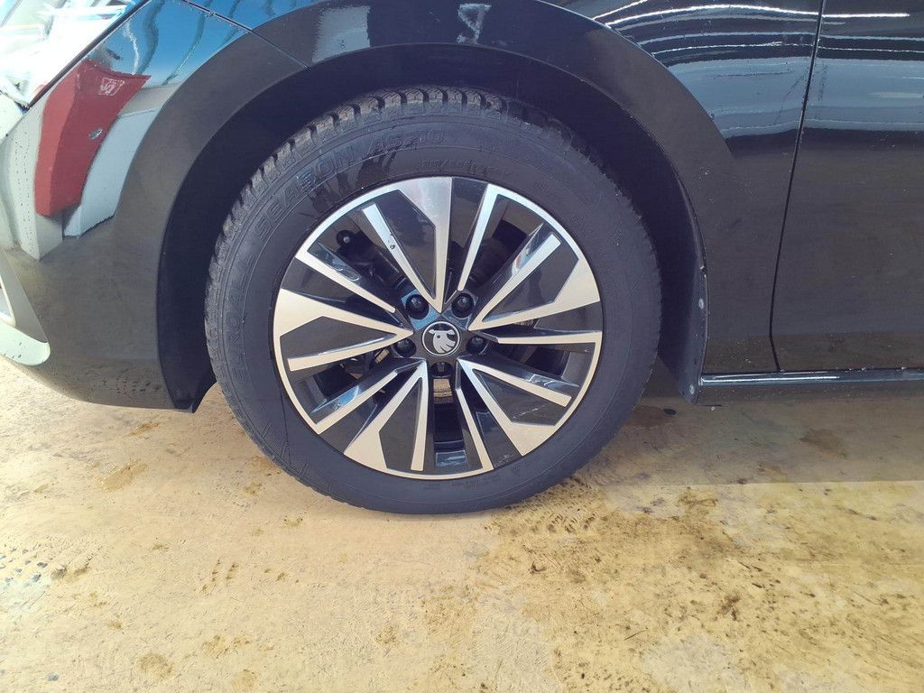 Skoda Superb - Bild 6