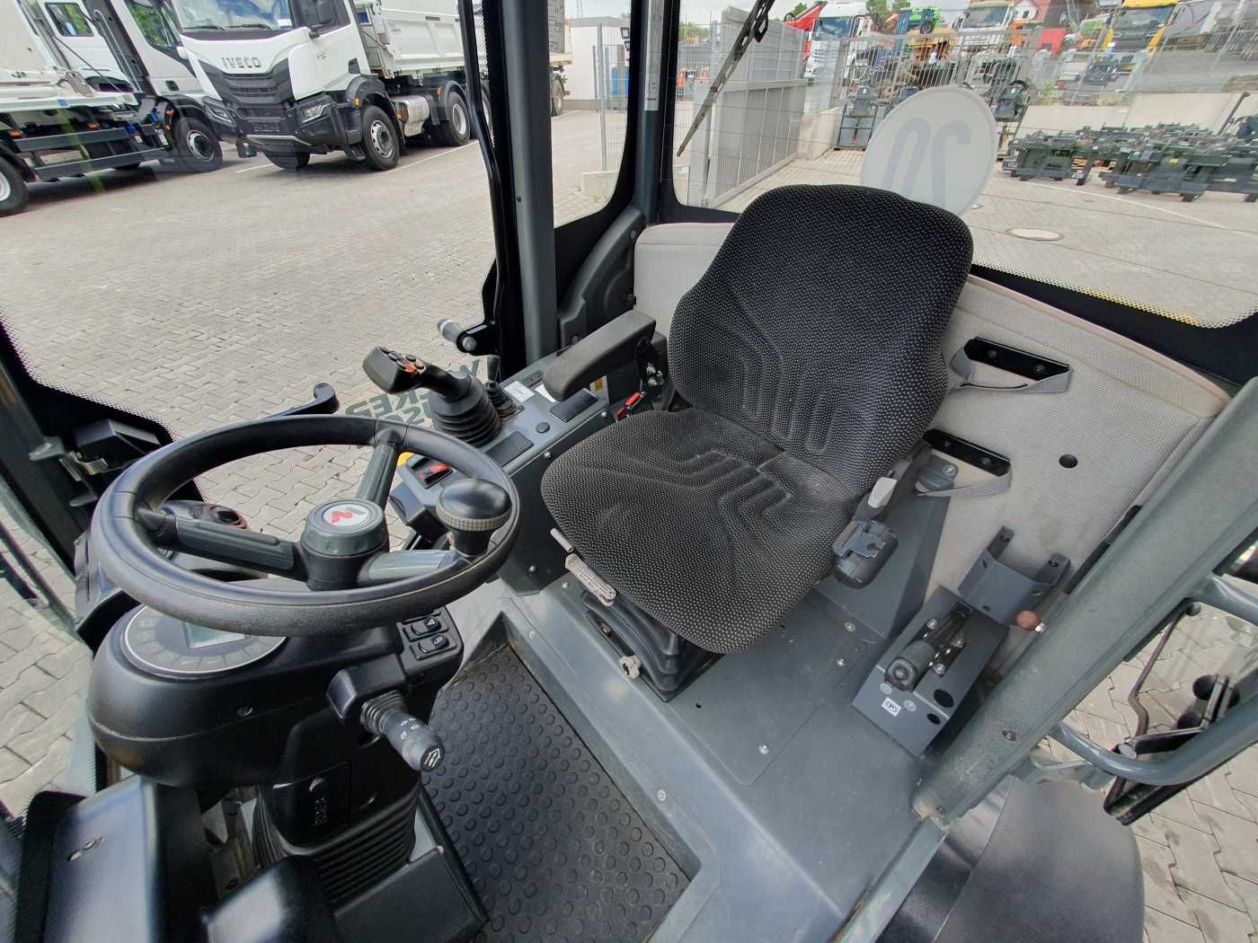 Fahrzeugabbildung Wacker WL34 (RL40) / Schaufel + Gabel / nur 743h / 62PS
