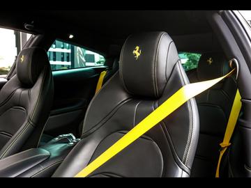 2018 Ferrari GTC4LUSSO — миниатюра 17