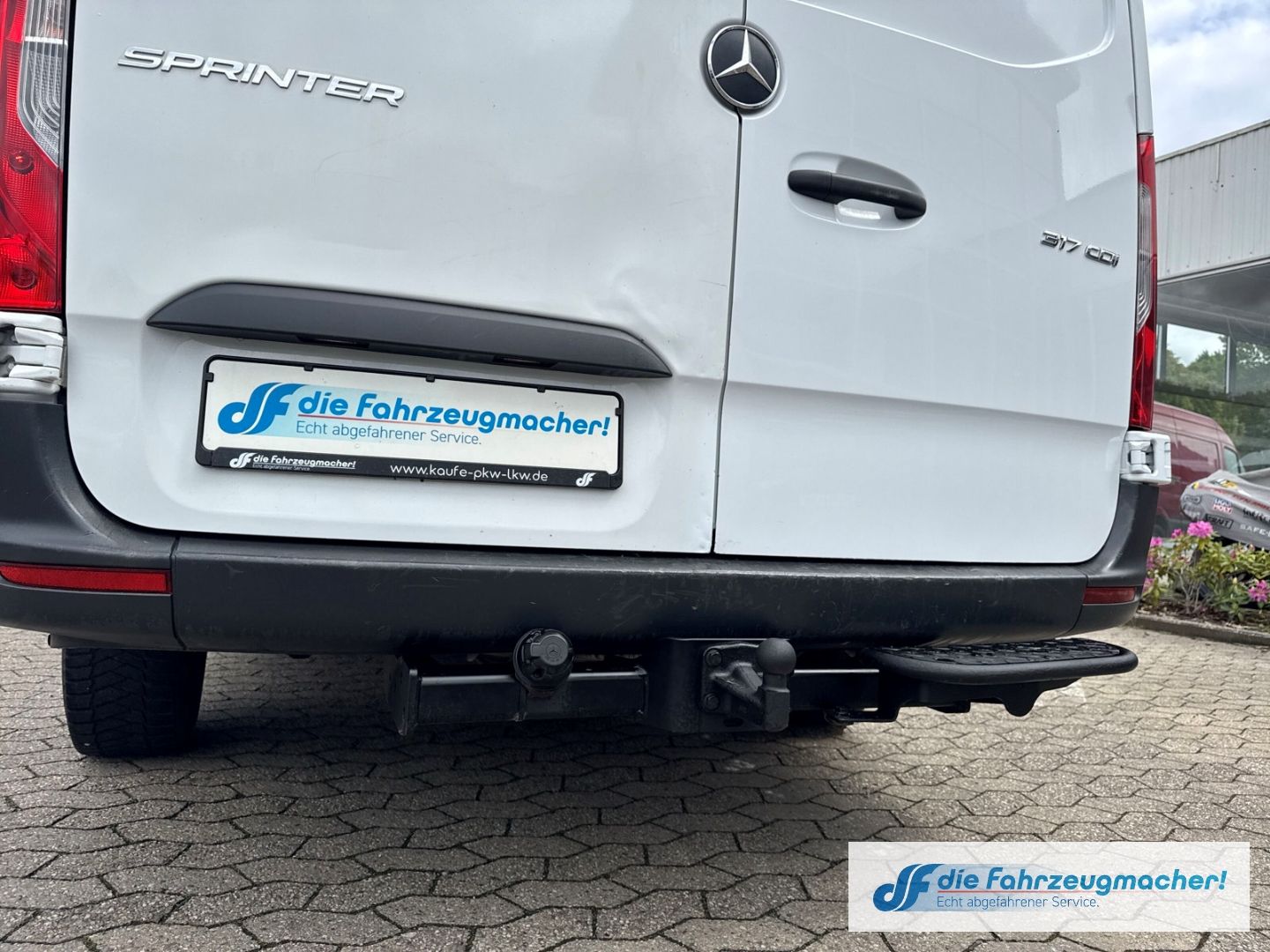 Fahrzeugabbildung Mercedes-Benz Sprinter Kasten 317CDI EU6d-T Lichtsensor el.S