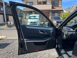 Mercedes-Benz E300 4-Matic - Mercedes-Benz E 300 mit Benzin-Antrieb: Limousine