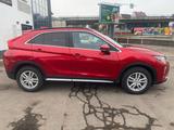 Mitsubishi Eclipse Cross Top 4WD-1.HAND-VOLL-NAVI-KAMERA - Mitsubishi Eclipse Diesel Gebrauchtwagen