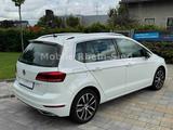 Volkswagen Golf Sportsvan Highline *DSG*LED*AHK*Navi*Cam - VW Golf Gebrauchtwagen in Köln