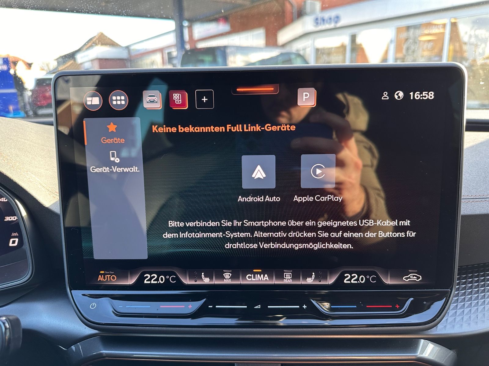 Fahrzeugabbildung CUPRA Formentor 1.5 eTSI DSG ACC/LED/APP/GJR/SHZG