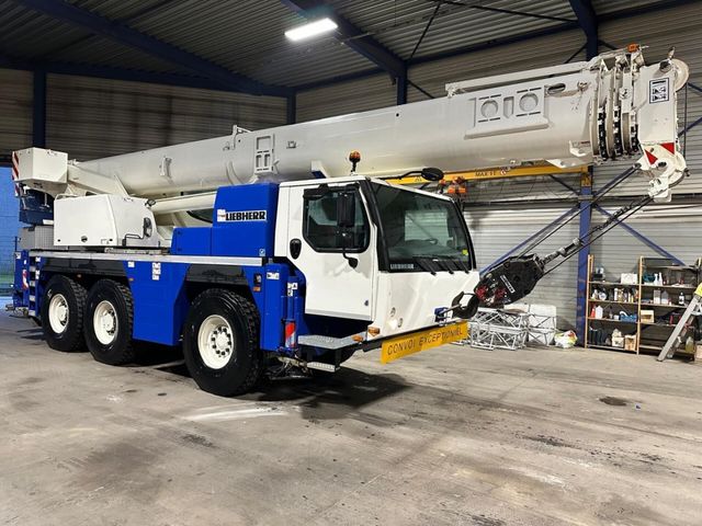 Liebherr LTM 1050-3.1 50T / 38m! - 6x4x6 - 45.000km 7527h