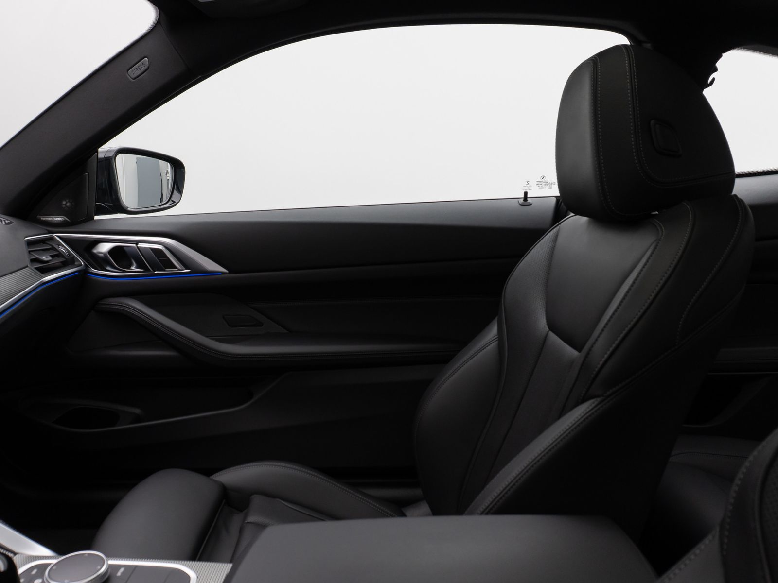 Fahrzeugabbildung BMW 420i Coupé M Sport Glasdach Kamera DAB H/K Komfo