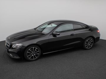 Fahrzeugabbildung Mercedes-Benz E 200 Coupé 9G-Tronic Burmester Kamera DAB Sport