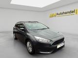 Ford Focus Kombi Trend *PDC*SHZ*1HAND*Motor NEU* - Ford Focus: Motor