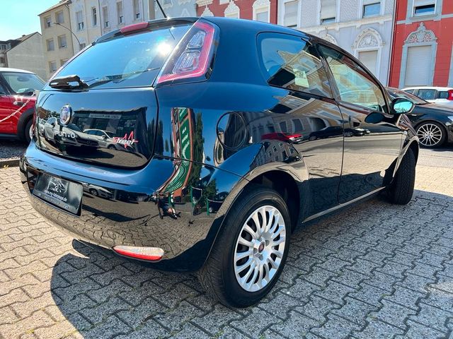 Fahrzeugabbildung Fiat Punto Pop Street KLIMA SCHECKHEFT 1-HAND