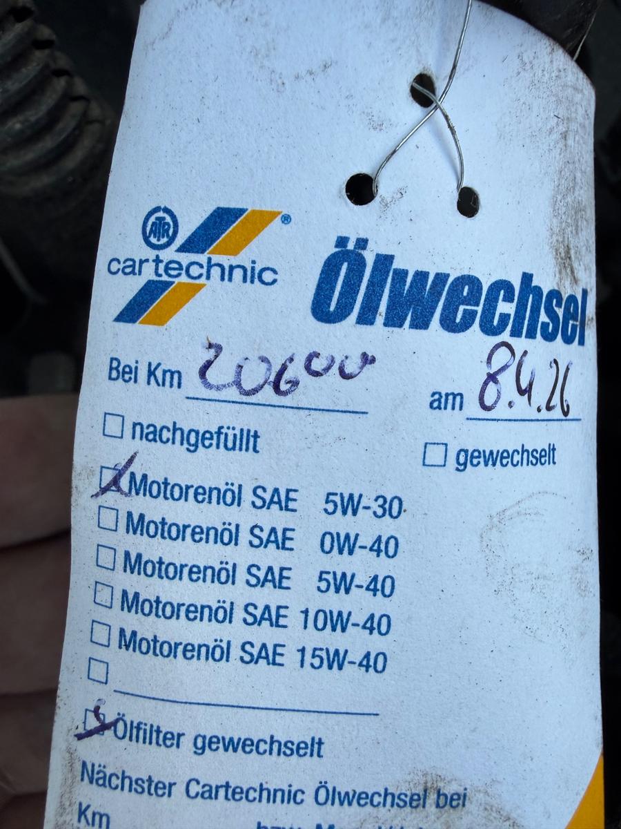 Opel Astra 2011 — photo 27