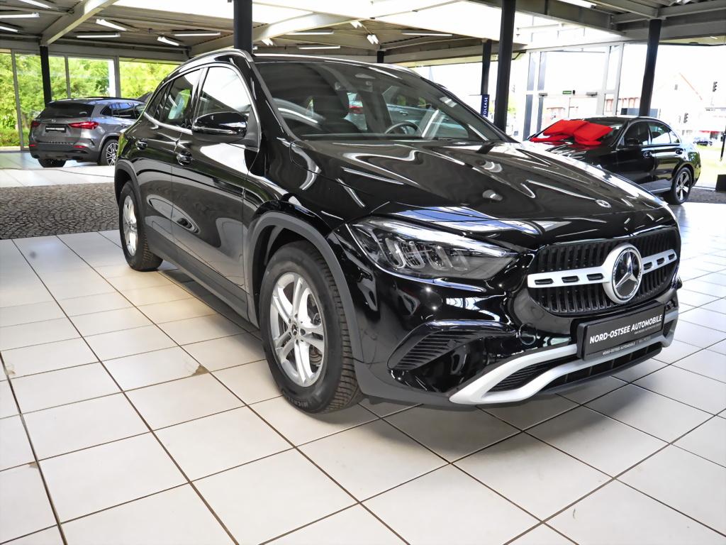 Mercedes-Benz GLA ADV AHK LED SPUR SHZ DCT KAMERA NAVI, миниатюра 4