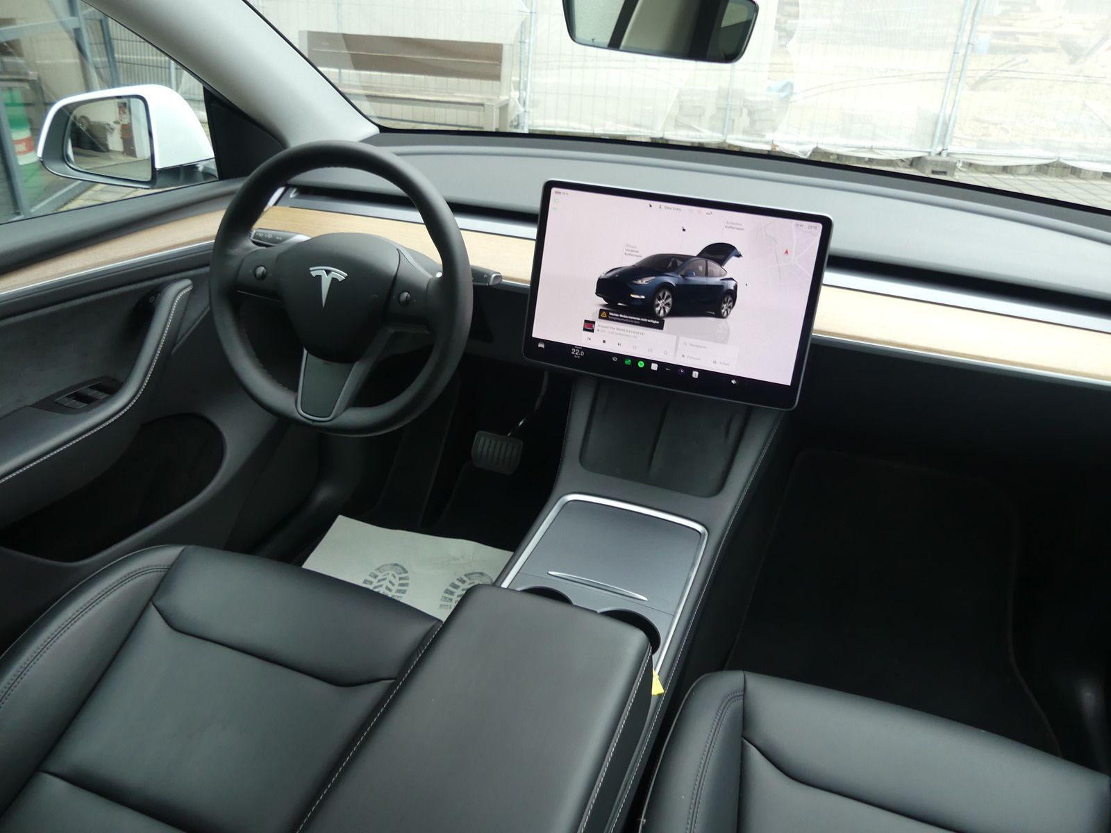 Tesla Model Y Long Range Dual AWD 378KW/PANO/LED/KAM foto 3