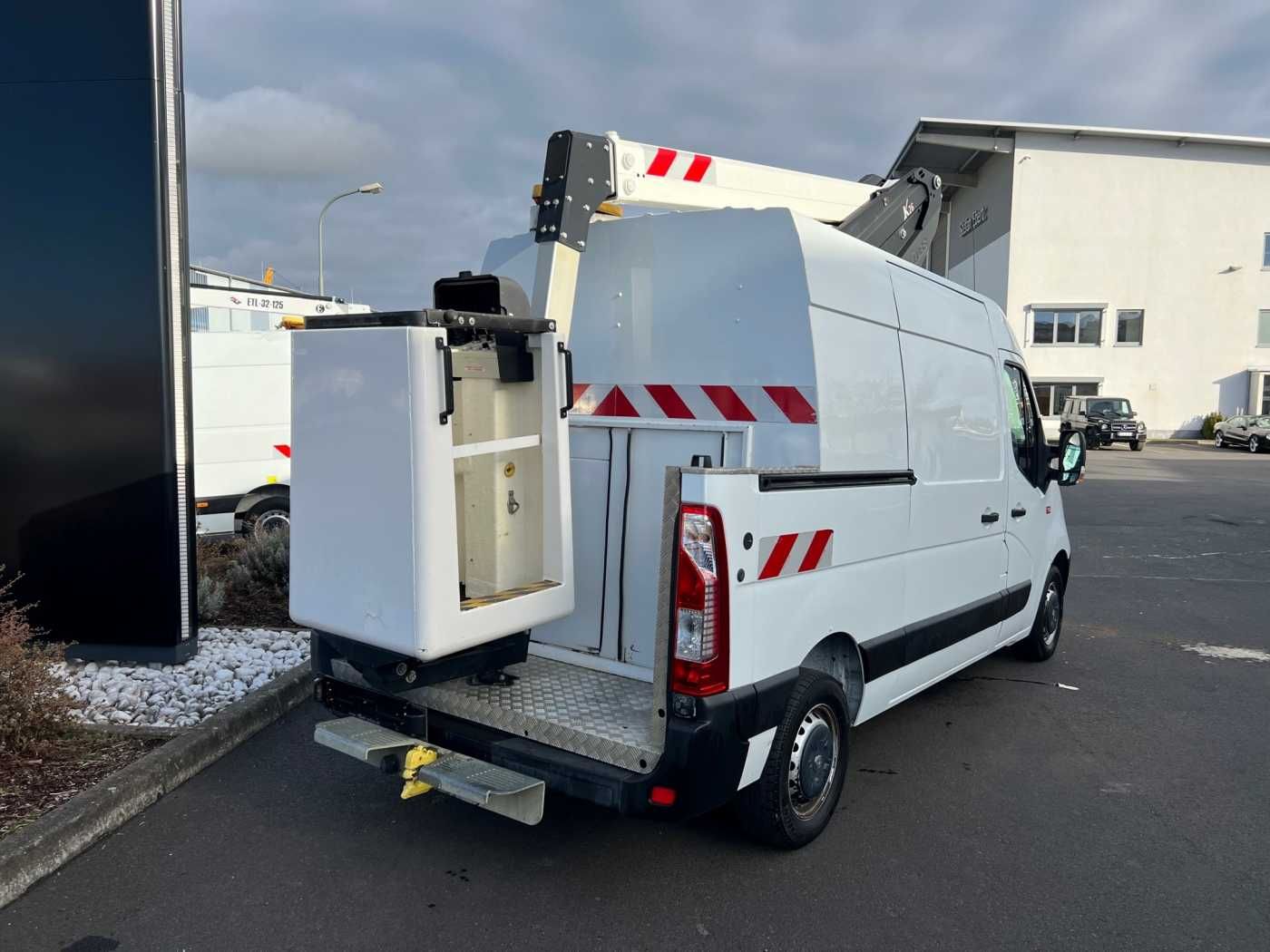 Fahrzeugabbildung Renault Master 2.3 dCi / KLUBB K26, 12m