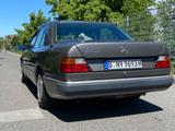 Mercedes-Benz 230 E   W124 meine hübsche Lady! - Mercedes-Benz 230 Gebrauchtwagen in Berlin