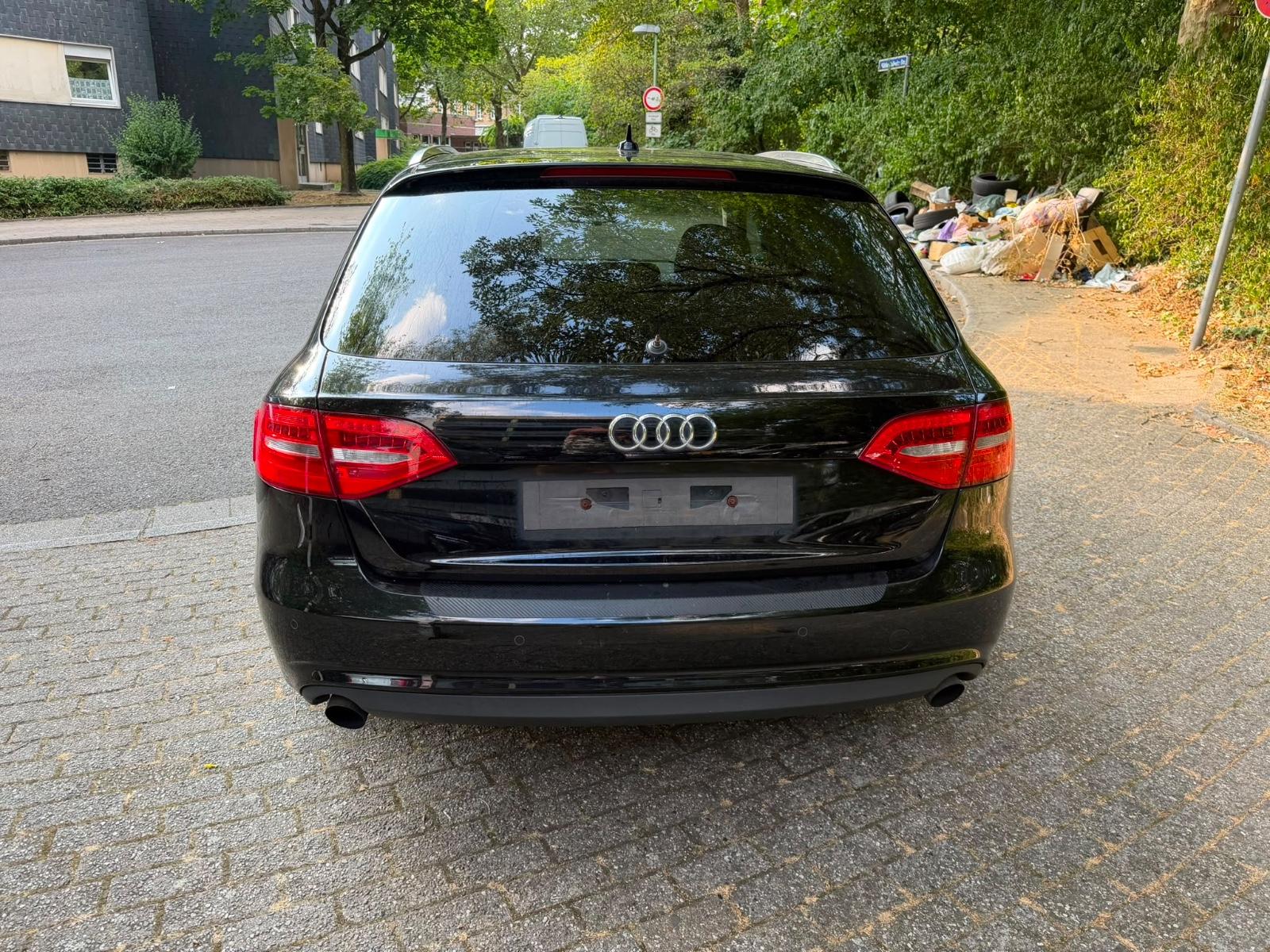 Audi A4 2012 — engine 1.798 cm³, 170 HP (125kW)