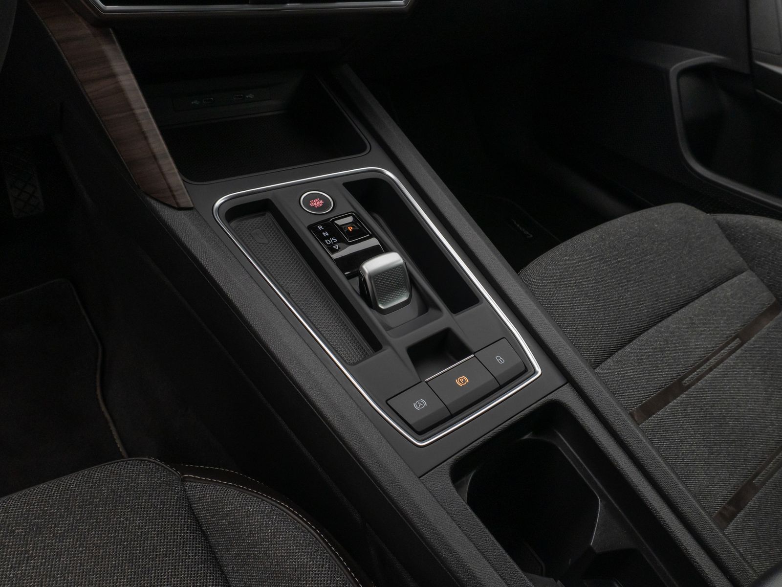 Fahrzeugabbildung SEAT Leon Sportstourer Xcellence Kamera LED 8fach ACC