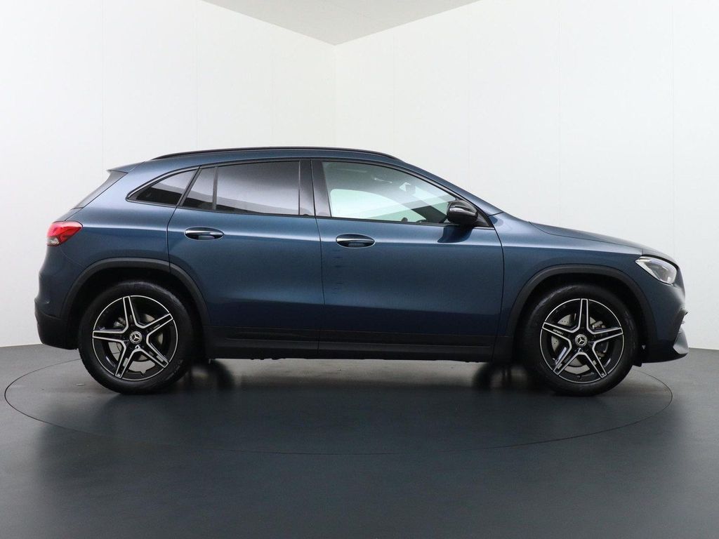 Mercedes-Benz GLA 200 AMG Business Solution | Panorama - Schie