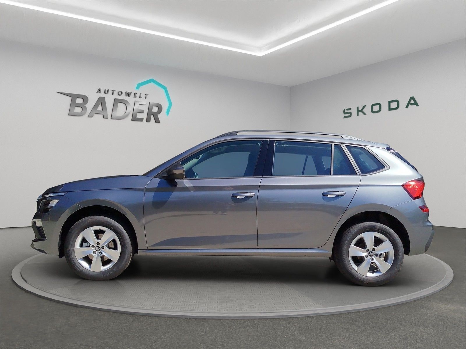 Skoda Kamiq Essence 1,0 TSI 85 kW 6-Gang-Schal imagem 3