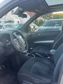 Nissan X-Trail - 10