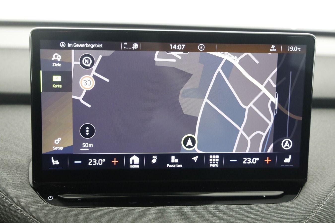 Skoda Enyaq iV 50 Loft*SHZ*NAV*ACC*LANE*APP*LED*SIDE**