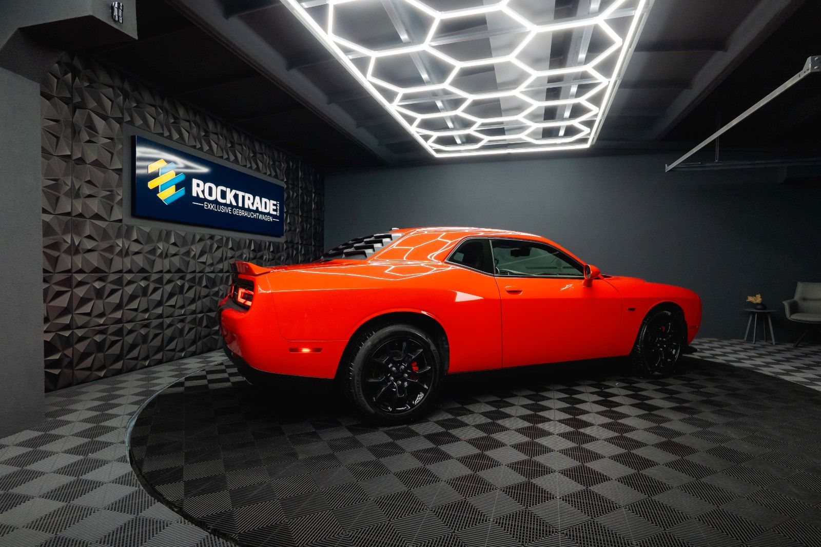 Fahrzeugabbildung Dodge Challenger 3.6 V6 4x4 GT SRT Styling *LED*19%*