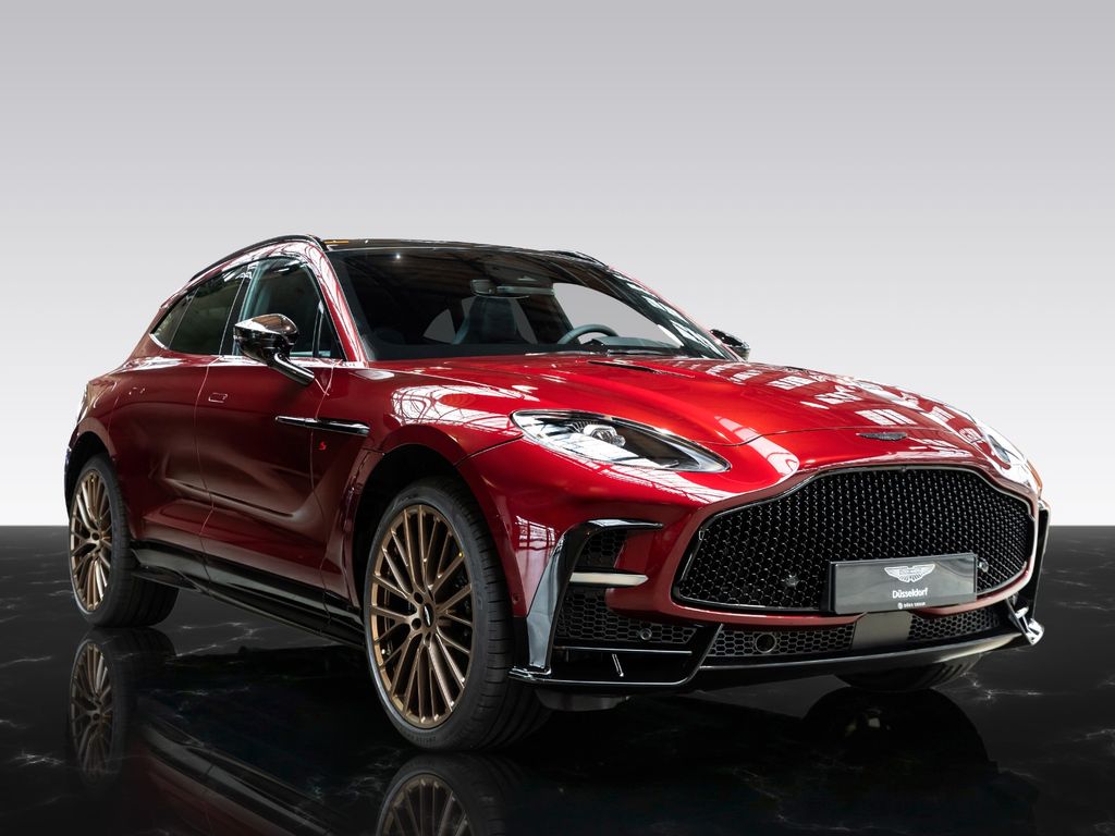 Image of Aston Martin DBX