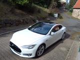Tesla Model S 70D - Panorama, Schiebedach, MCU 2, CCS - Tesla aus 2015