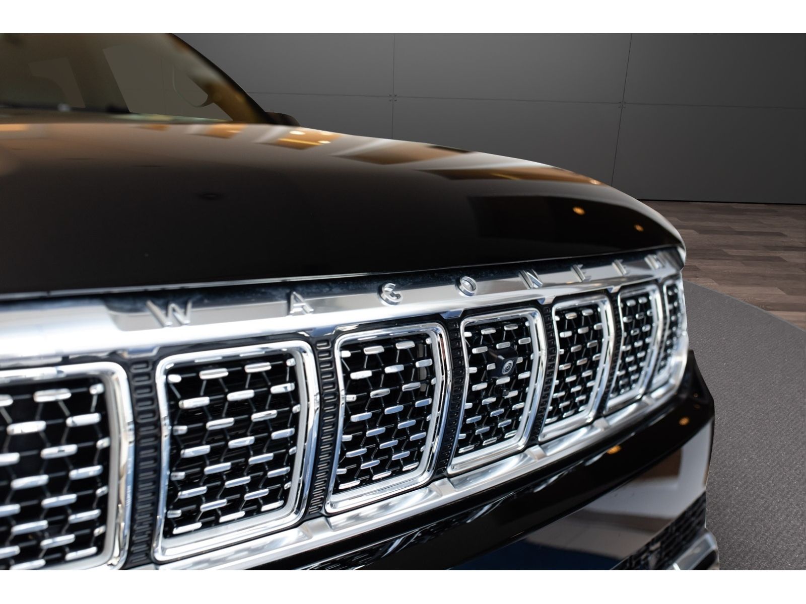 Jeep Wagoneer - Bild 22